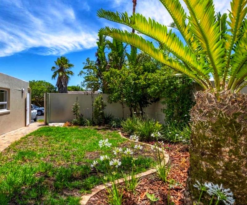 3 Bedroom Property for Sale in Wellway Park East Western Cape